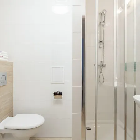 Hotel Absynt Wierzbowa *