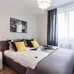 Hotel Absynt Wierzbowa *